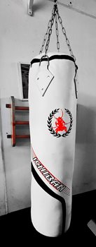 שק אגרוף עור מקרופייבר 140*40